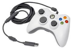 White Xbox 360 Wired Controller (Xbox 360)