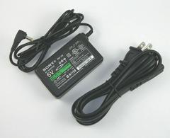 PSP-100 AC Adapter Charger (PSP)