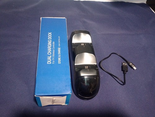 Bebencool Dual Charging Dock (Playstation 4)
